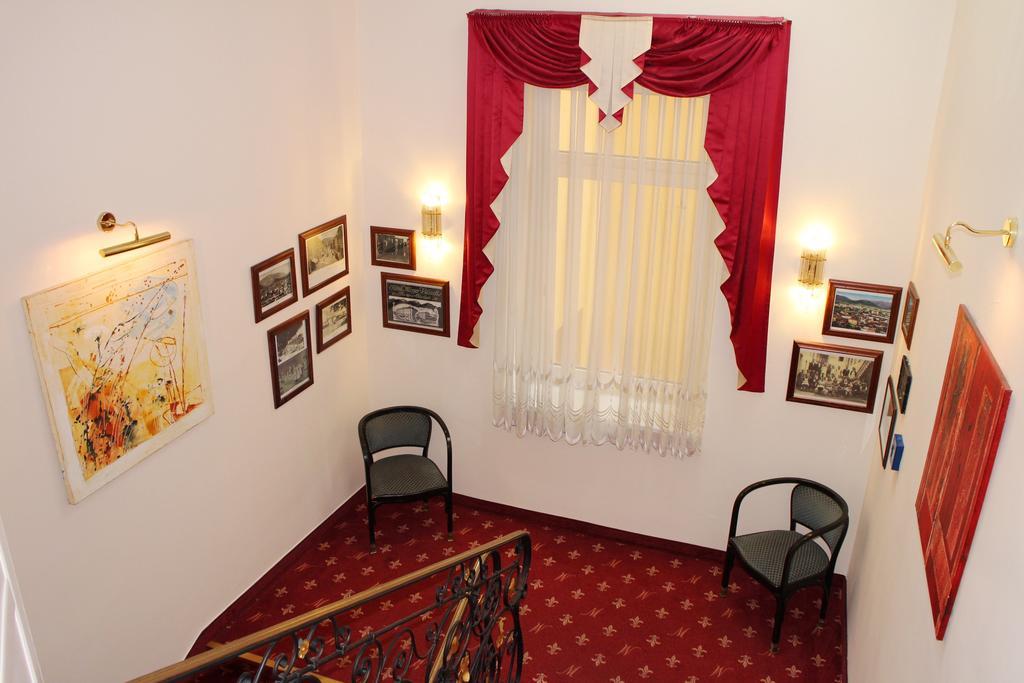 Altstadt Hotel Mosser Villach Buitenkant foto